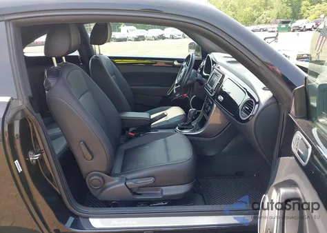 2019 Volkswagen Beetle 2.0T Se from USA, damaged, VIN 3VWJD7AT7KM706387